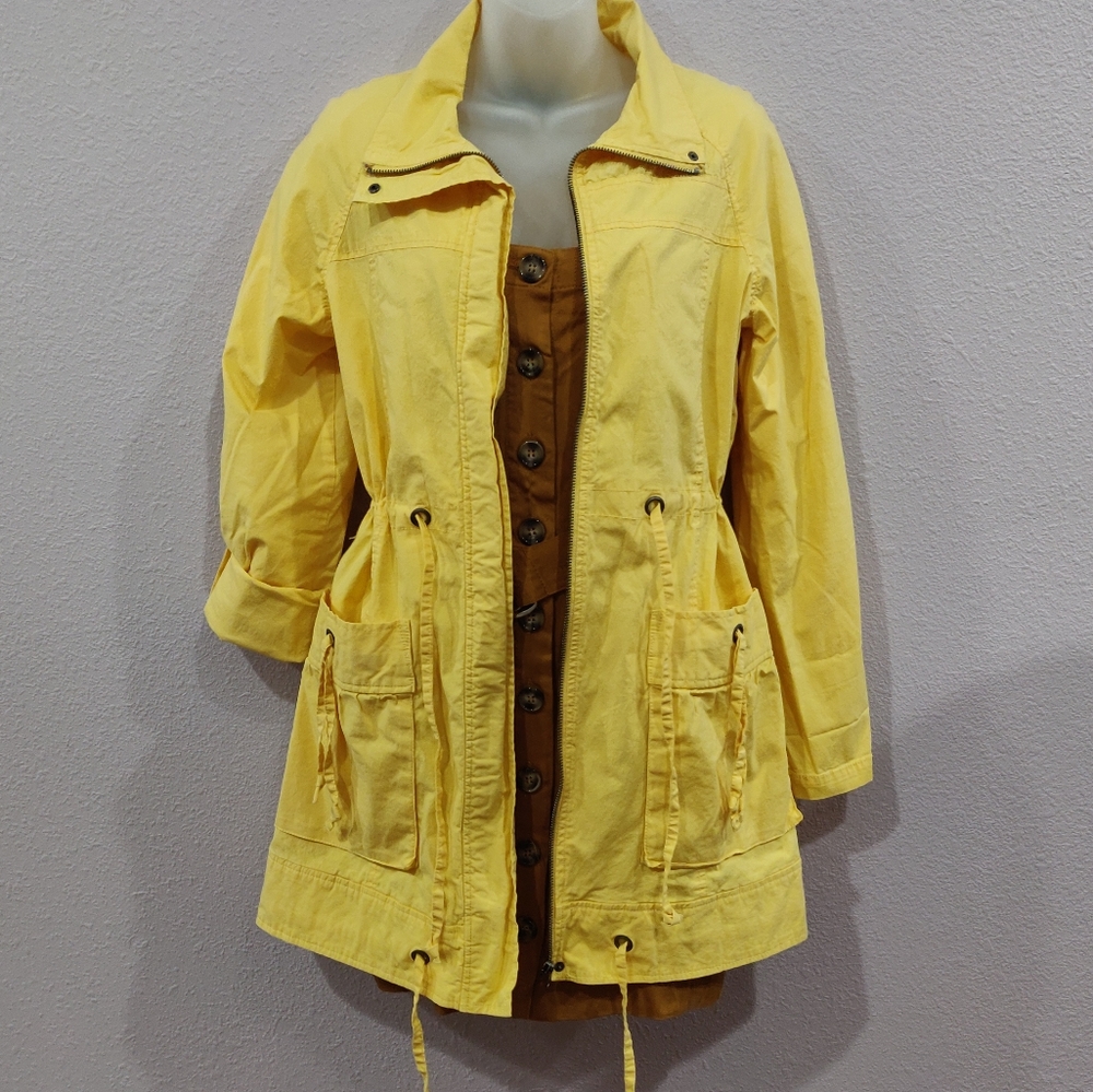 Yellow Utility Jacket ☀️🌻